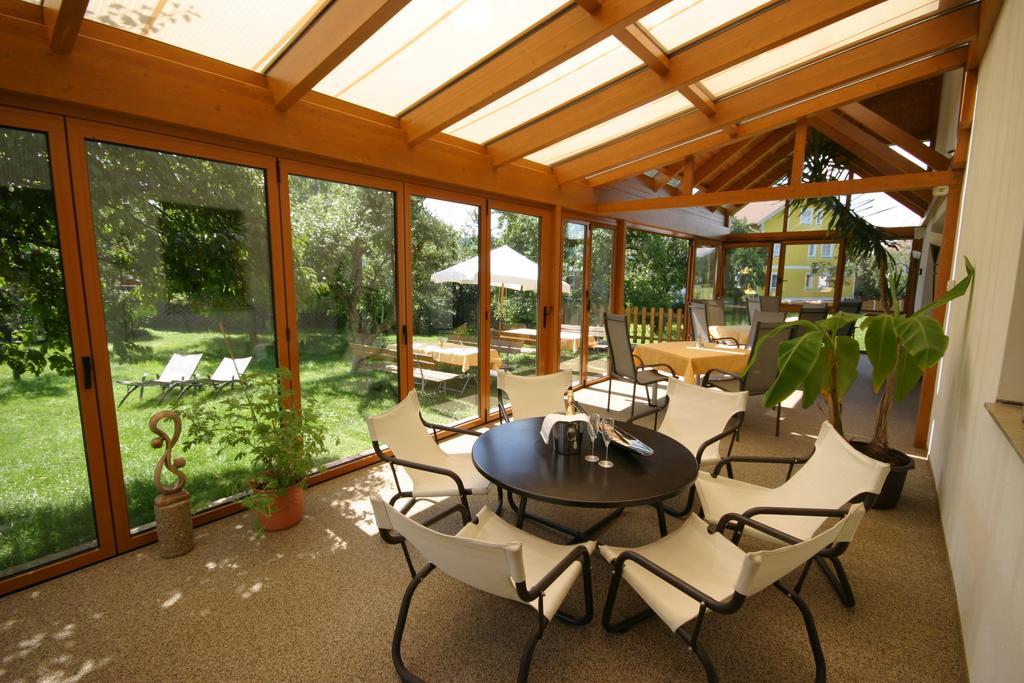 Hotel-Pension Stallinger Weyregg am Attersee Dış mekan fotoğraf