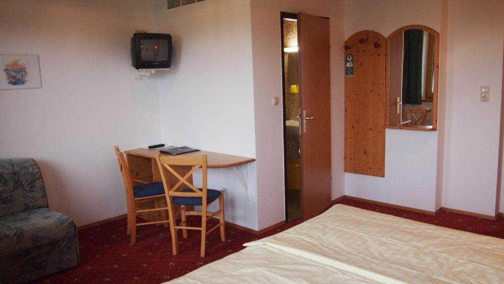 Hotel-Pension Stallinger Weyregg am Attersee Oda fotoğraf