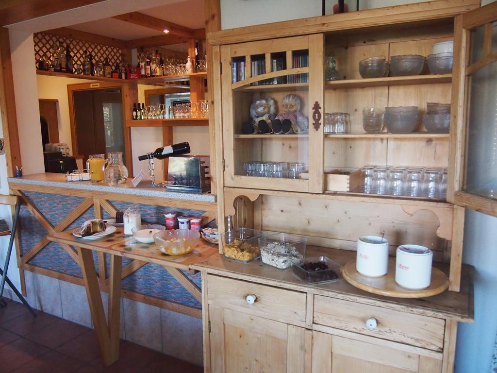 Hotel-Pension Stallinger Weyregg am Attersee Dış mekan fotoğraf