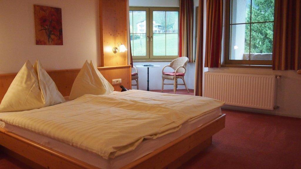 Hotel-Pension Stallinger Weyregg am Attersee Dış mekan fotoğraf